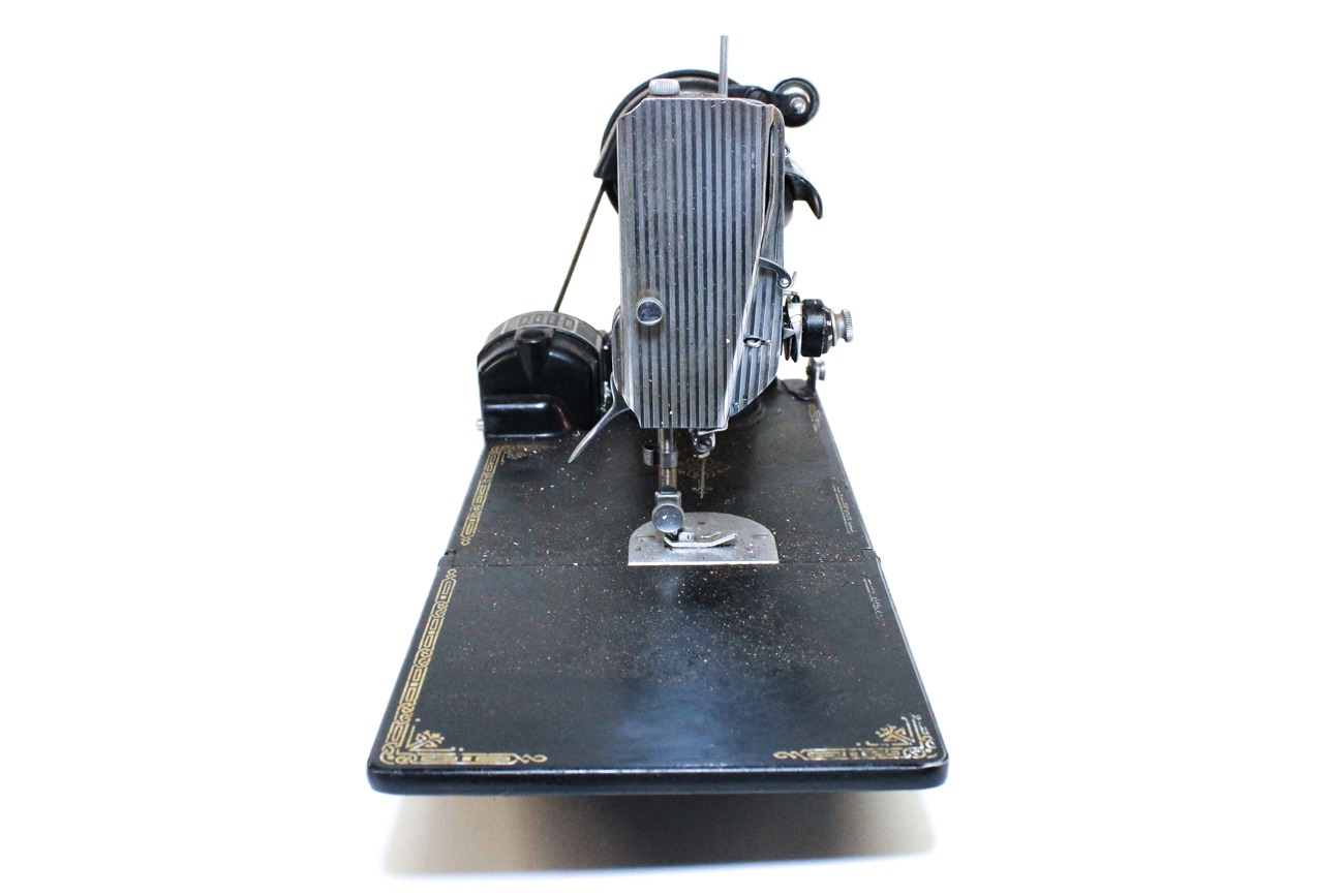 Singer Featherweight Sewing Machine
