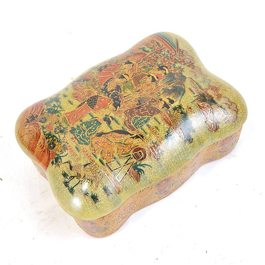 Hand Painted Gold Tone Chinese Satsuma Style Ceramic Box