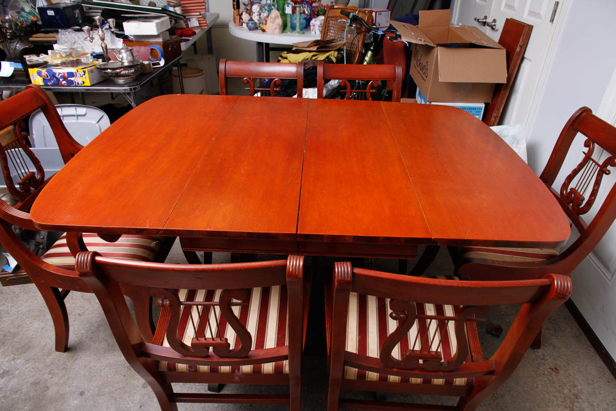 Vintage Federal Style Dining Table With Tell City Chairs