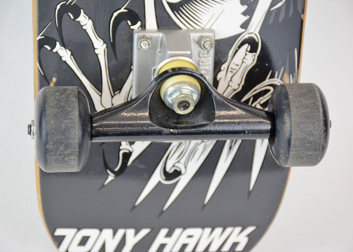 Tony Hawk Birdhouse Brand Pro Skateboard with Venture Trucks and Mini Wheels