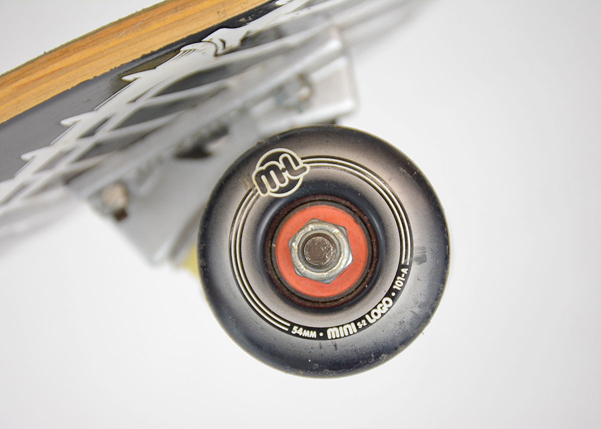 Tony Hawk Birdhouse Brand Pro Skateboard with Venture Trucks and Mini Wheels