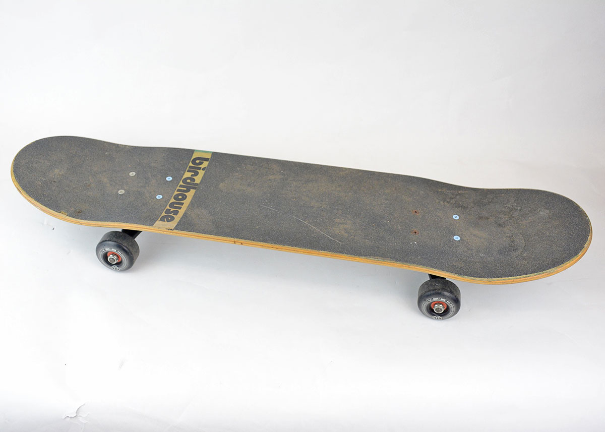 Tony Hawk Birdhouse Brand Pro Skateboard with Venture Trucks and Mini Wheels