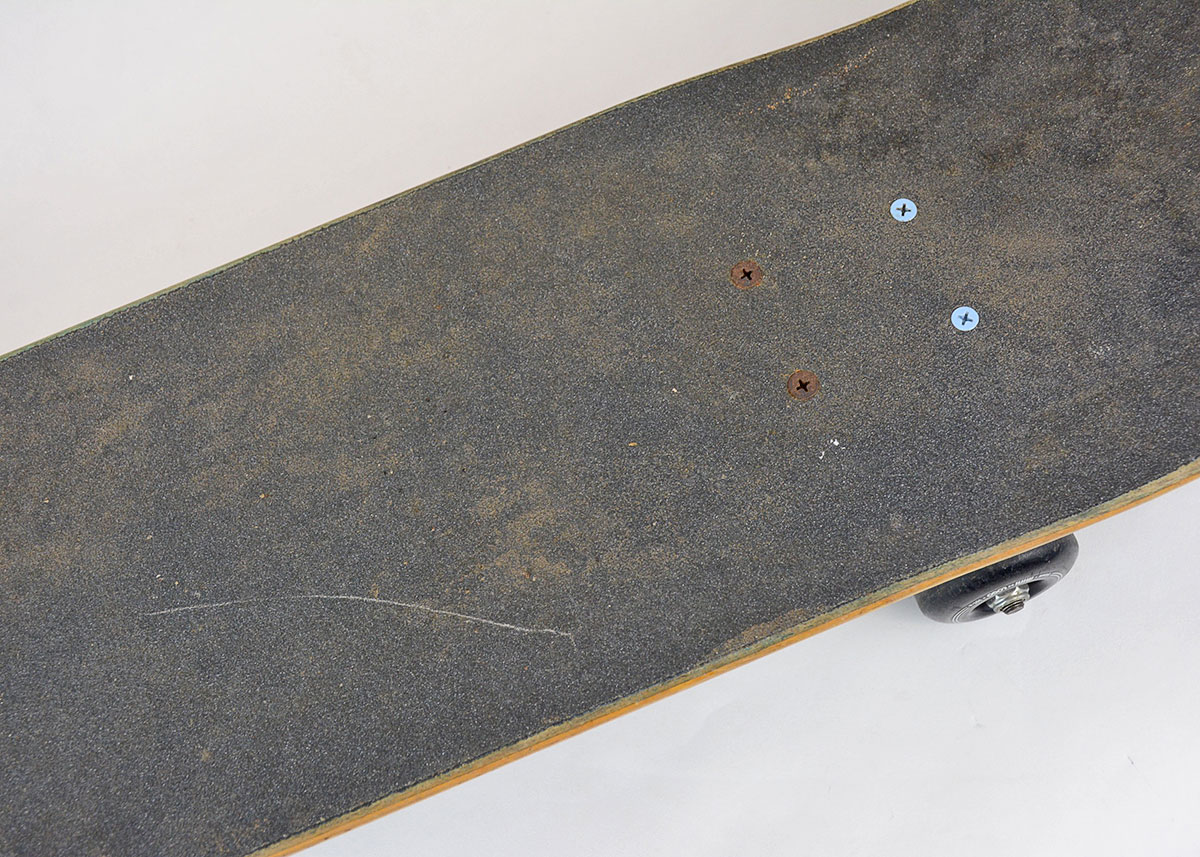 Tony Hawk Birdhouse Brand Pro Skateboard with Venture Trucks and Mini Wheels