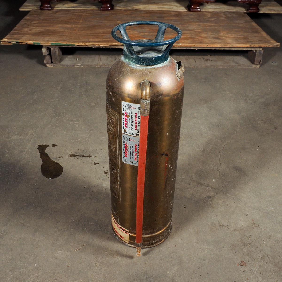 Brass Quick Aid Fire Extinguisher