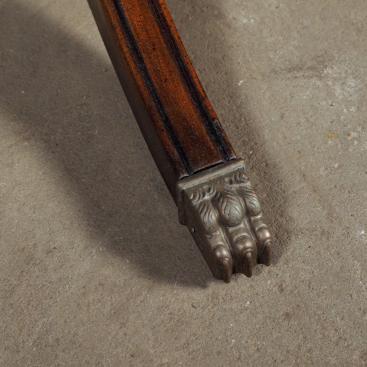 Vintage Pie Crust Tilt Top Tea Table by Columbia