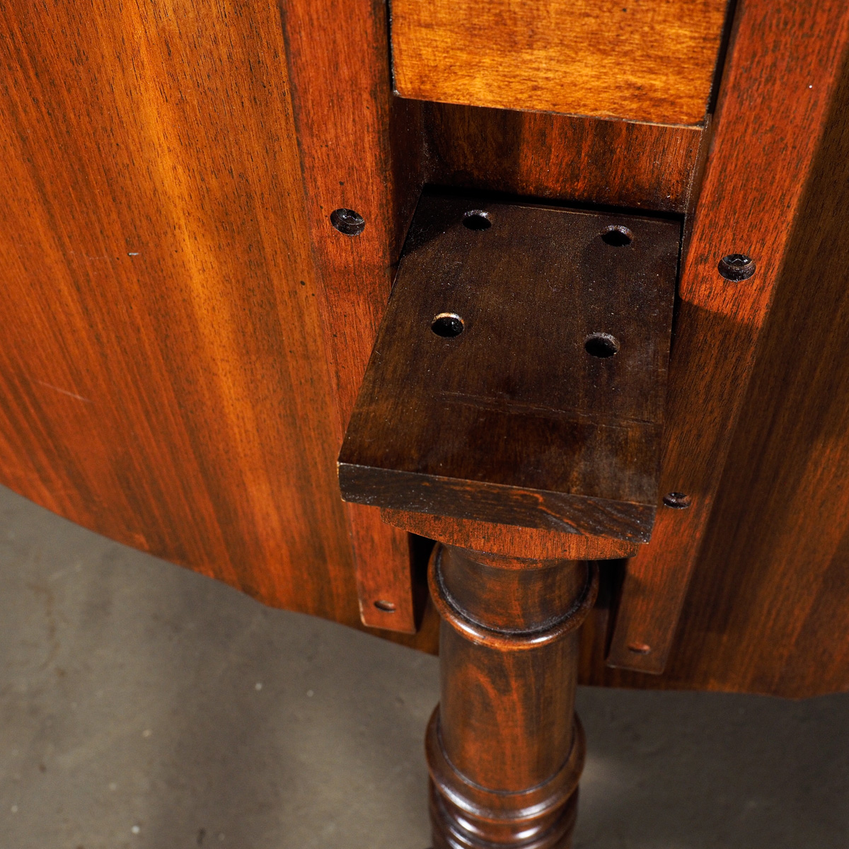 Vintage Pie Crust Tilt Top Tea Table by Columbia