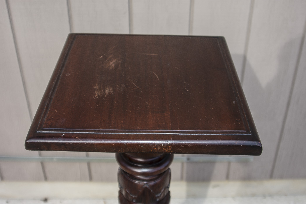 Wooden Pedestal Stand