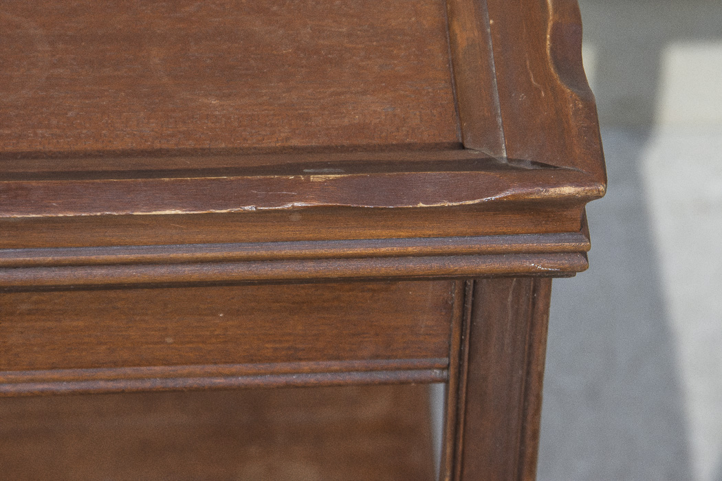 Chippendale Style Gallery Top Accent Table