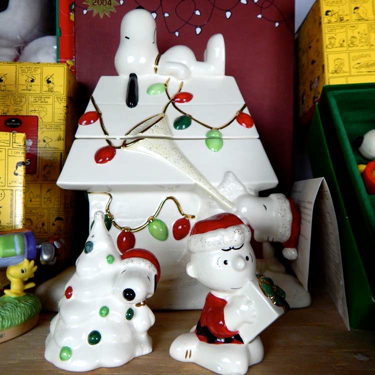 Snoopy Lovers Collection