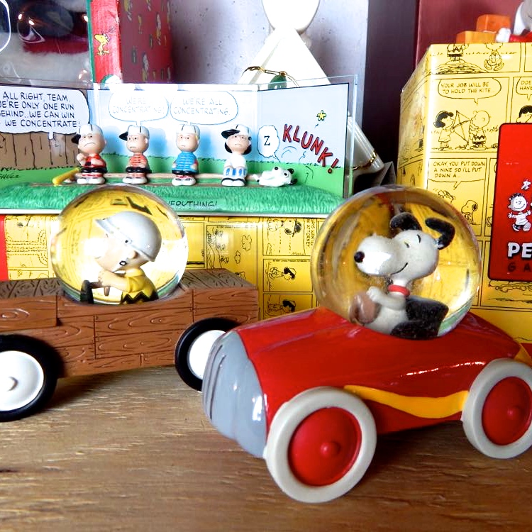 Snoopy Lovers Collection