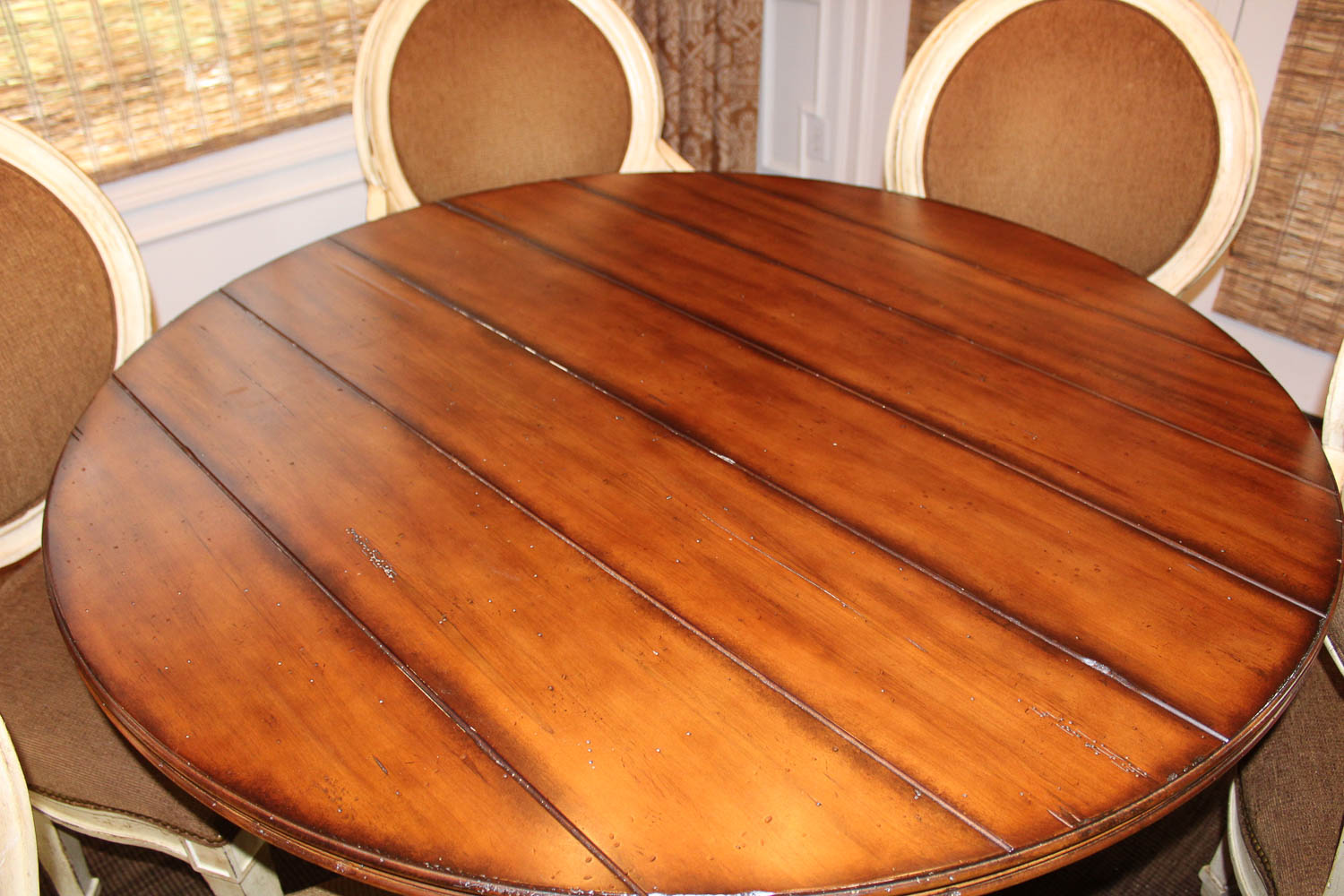 Round Pedestal Dining Table With Five Chairs