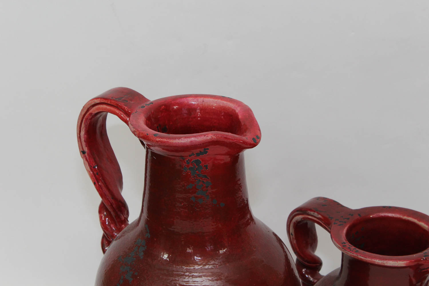 Pairing of Large Clay Pots with Antiqued Glazing