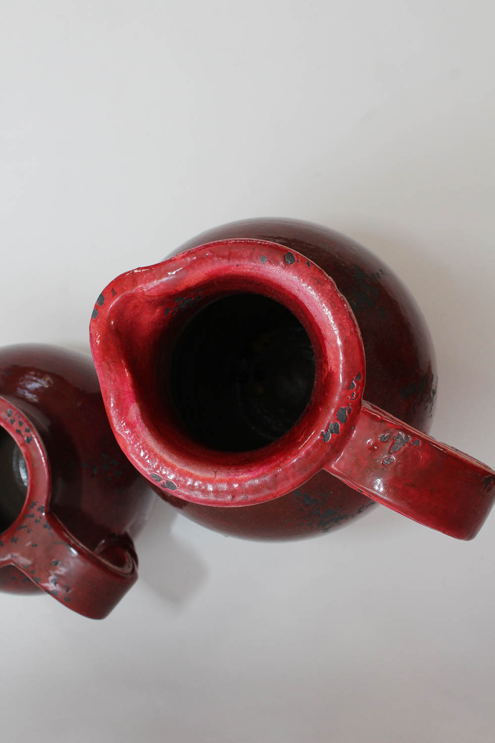 Pairing of Large Clay Pots with Antiqued Glazing