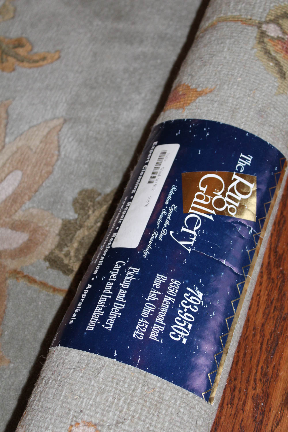 Handwoven Wool Art Silk Area Rug From India