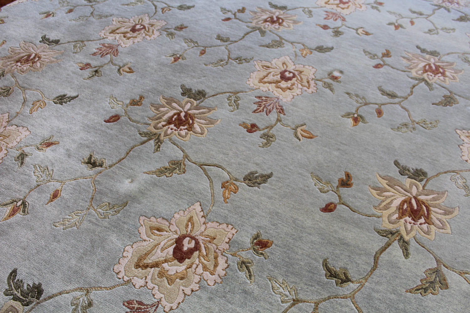 Handwoven Wool Art Silk Area Rug From India