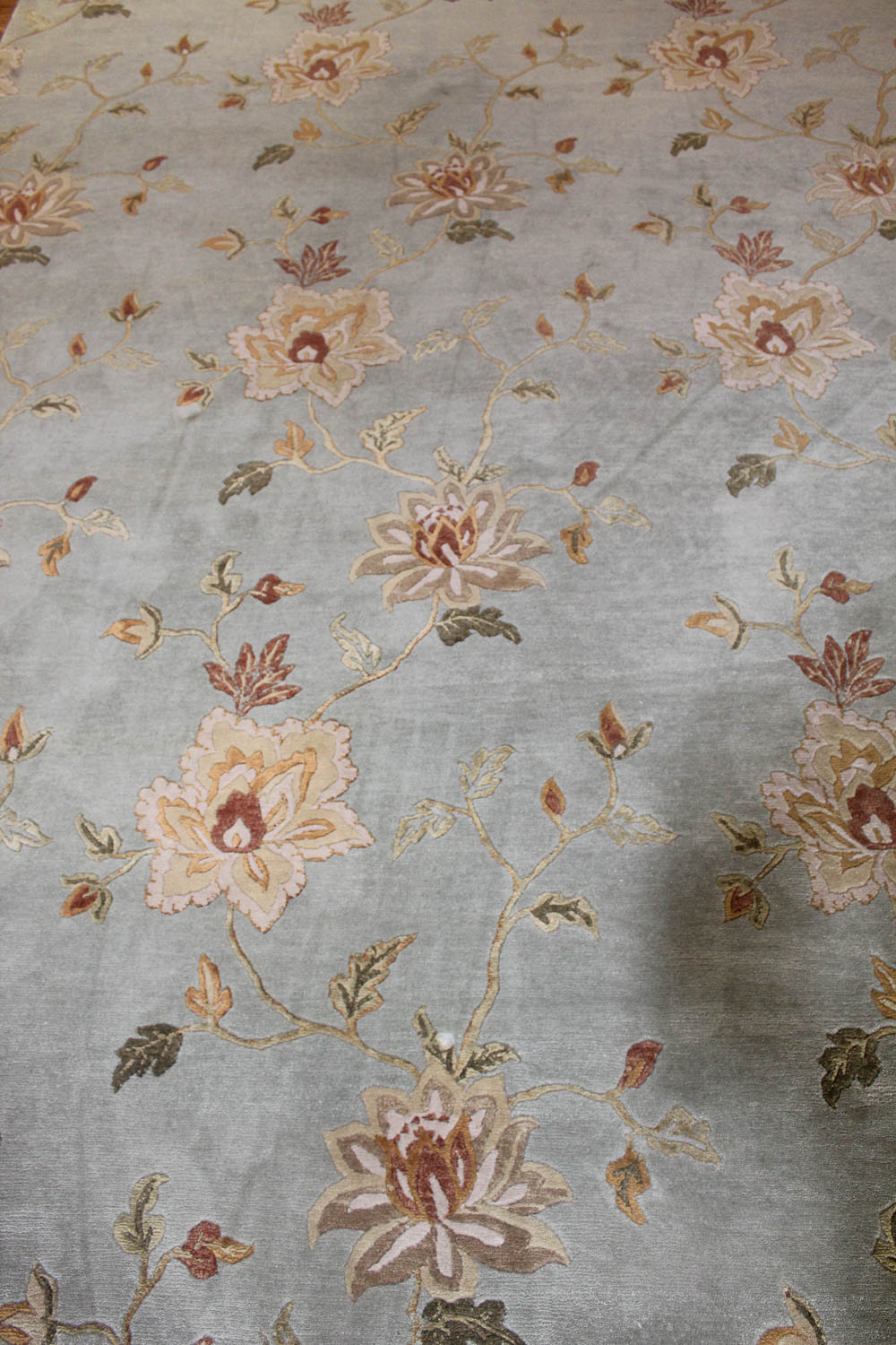 Handwoven Wool Art Silk Area Rug From India