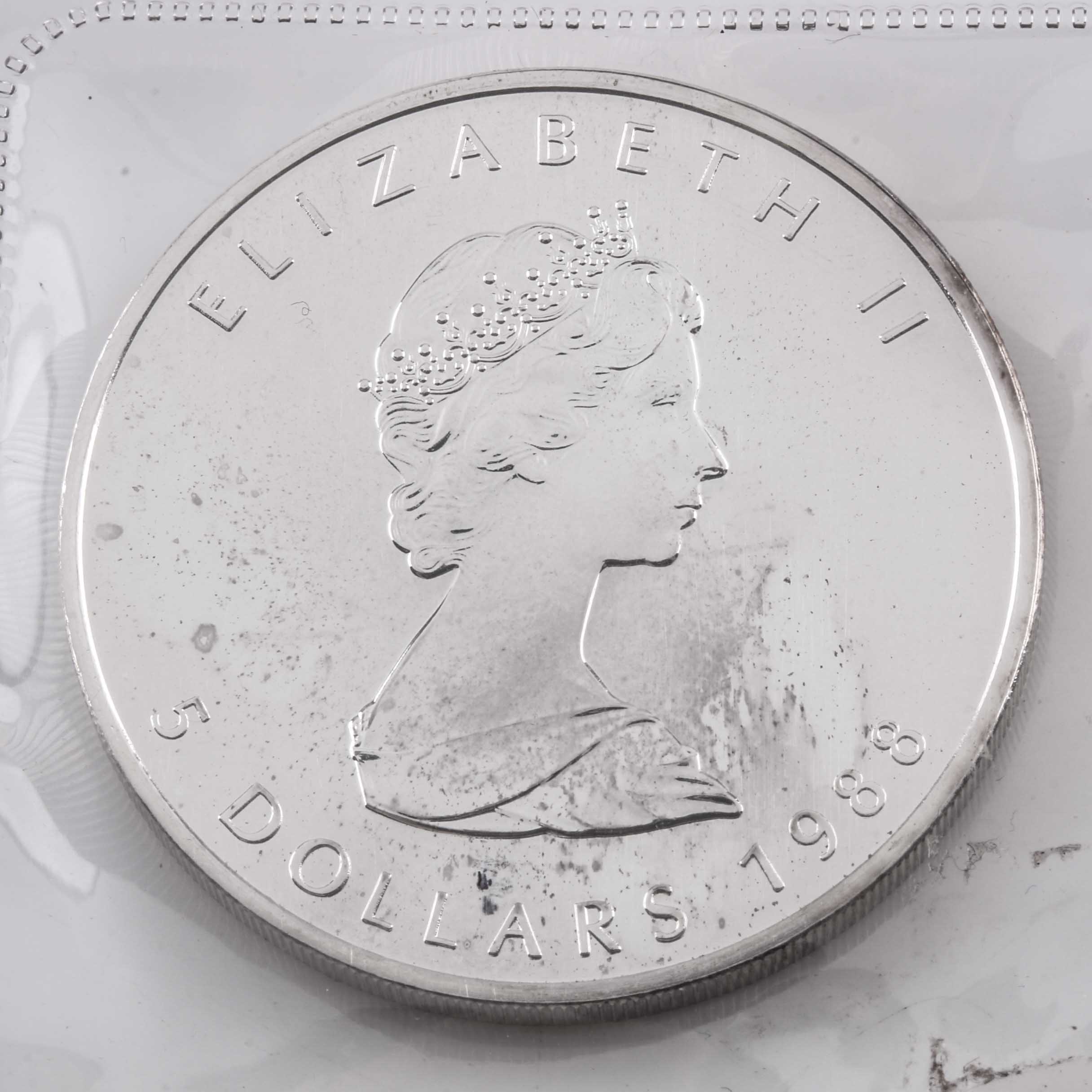 1988 Canadian Silver Maple Leaf 5 Dollar Coin