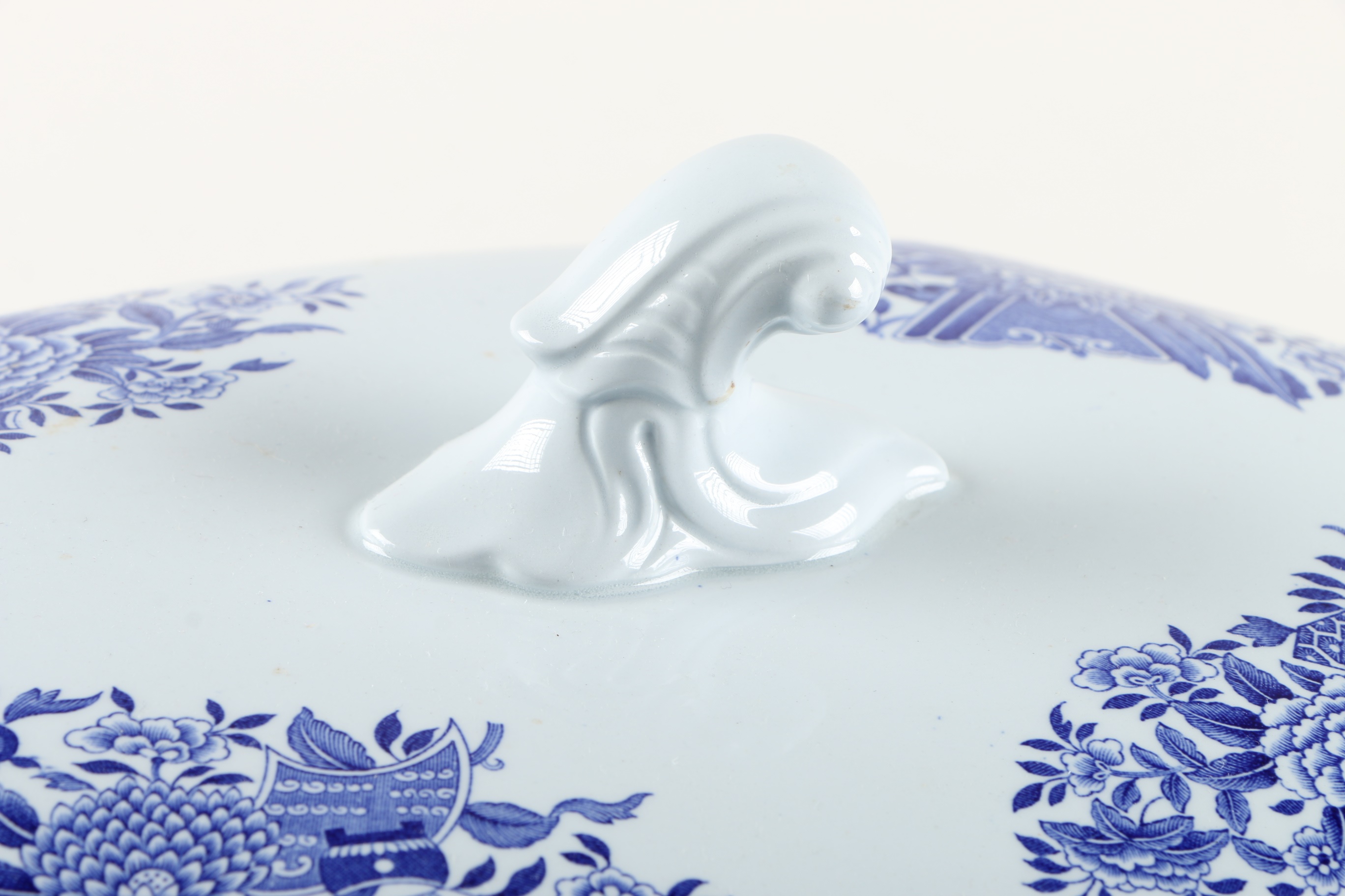 Spode Fitzhugh Blue and White Large Tureen with Underplate