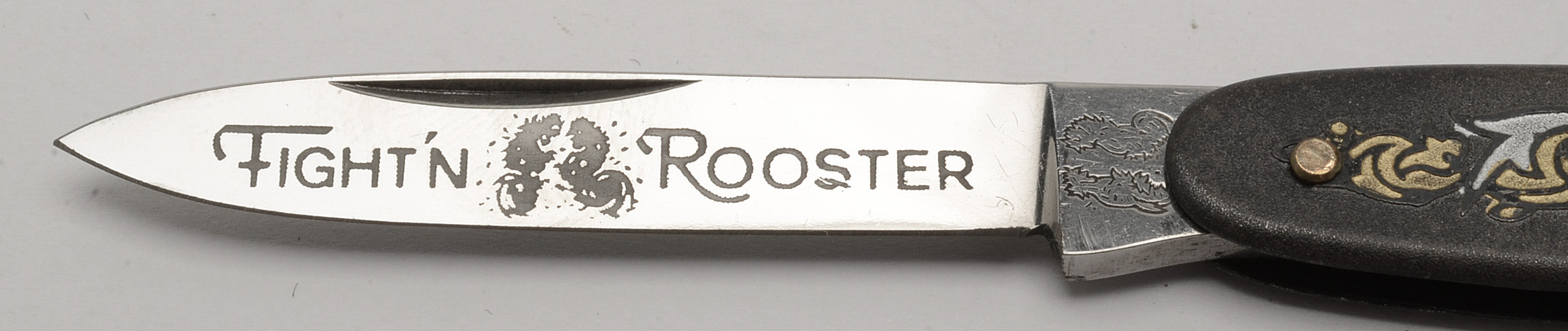 Vintage Fight'N Rooster Painted Metal Stockman Folding Knives