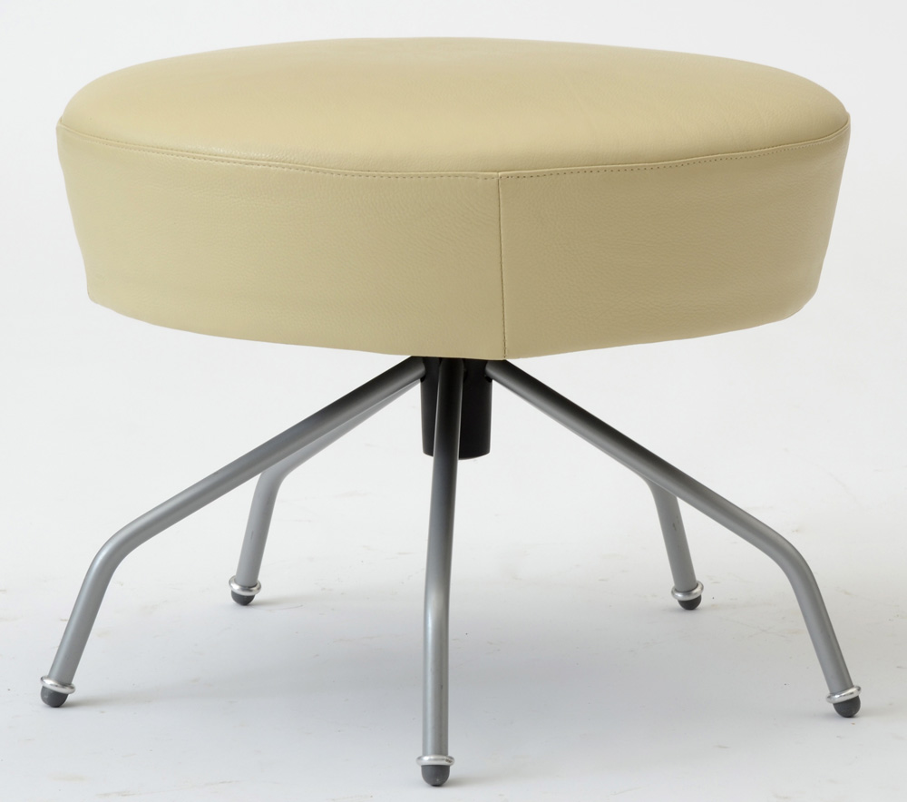 Montis "Romeo" Chair with Ottoman