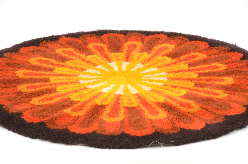 Vintage Circular Accent Rug