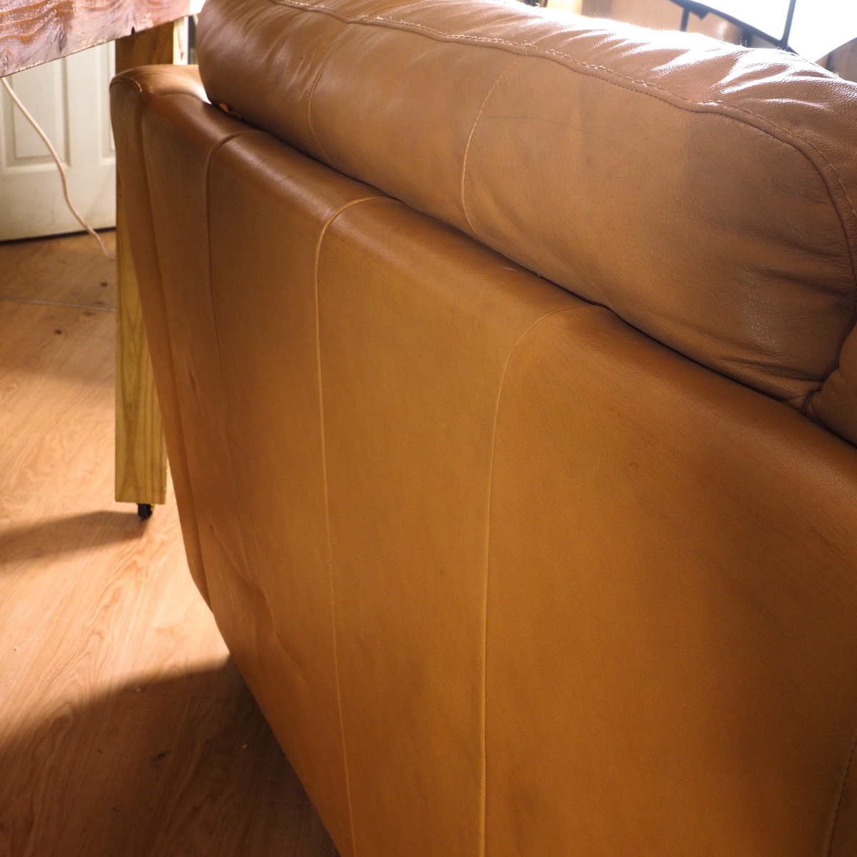 Contemporary Leather Love Seat