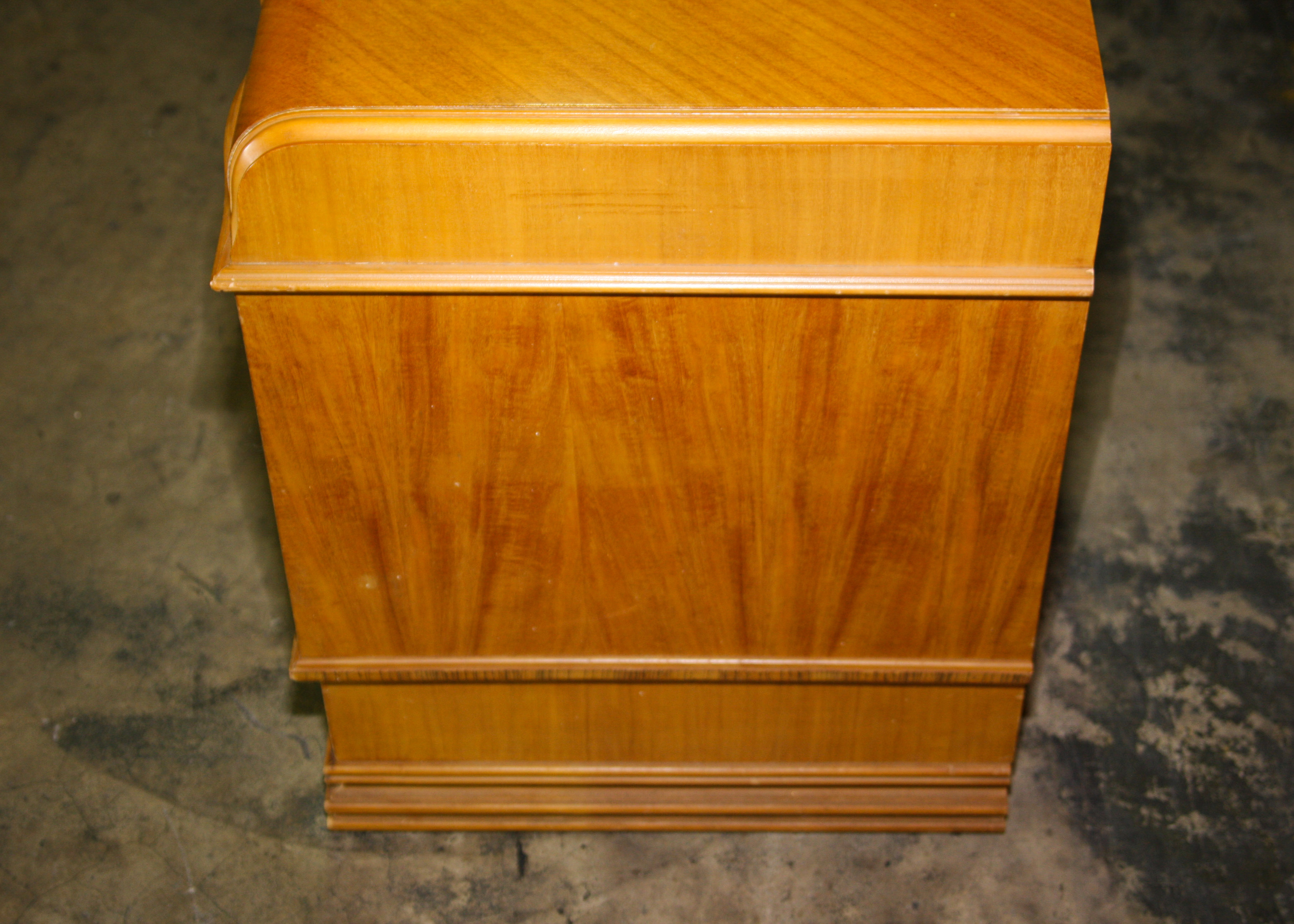 Vintage Art Deco Cedar Chest by Lane