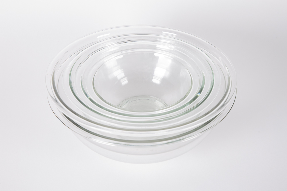 Set of Pyrex Mixing Bowls