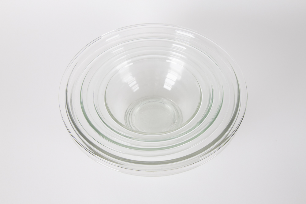 Set of Pyrex Mixing Bowls
