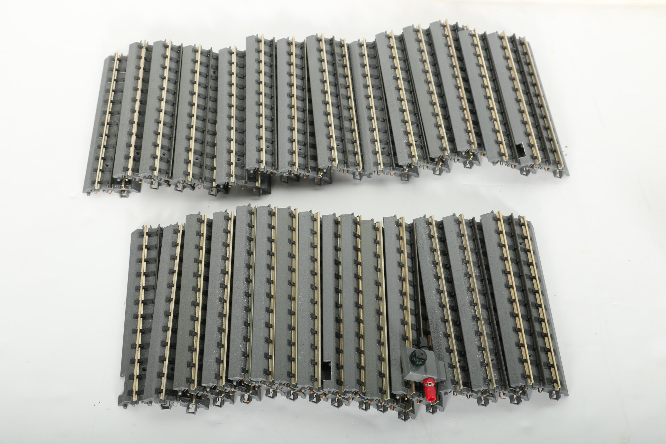 Rail King Model Train Cars and Track