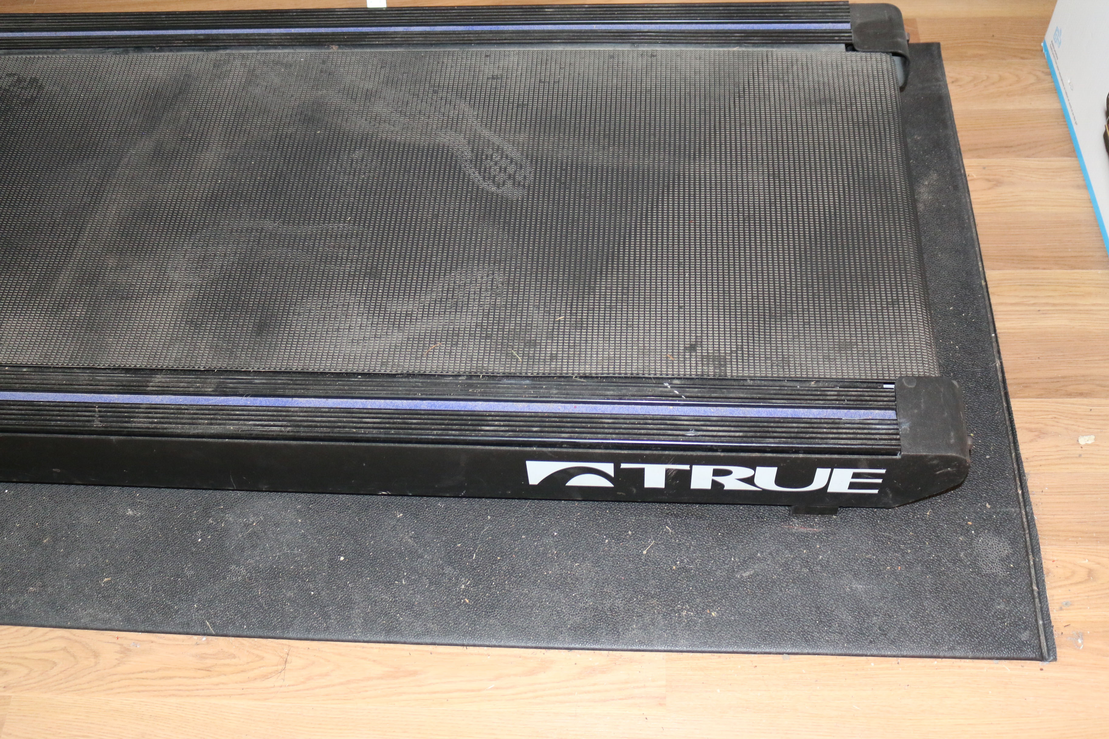 True 500 S.O.F.T. System Treadmill