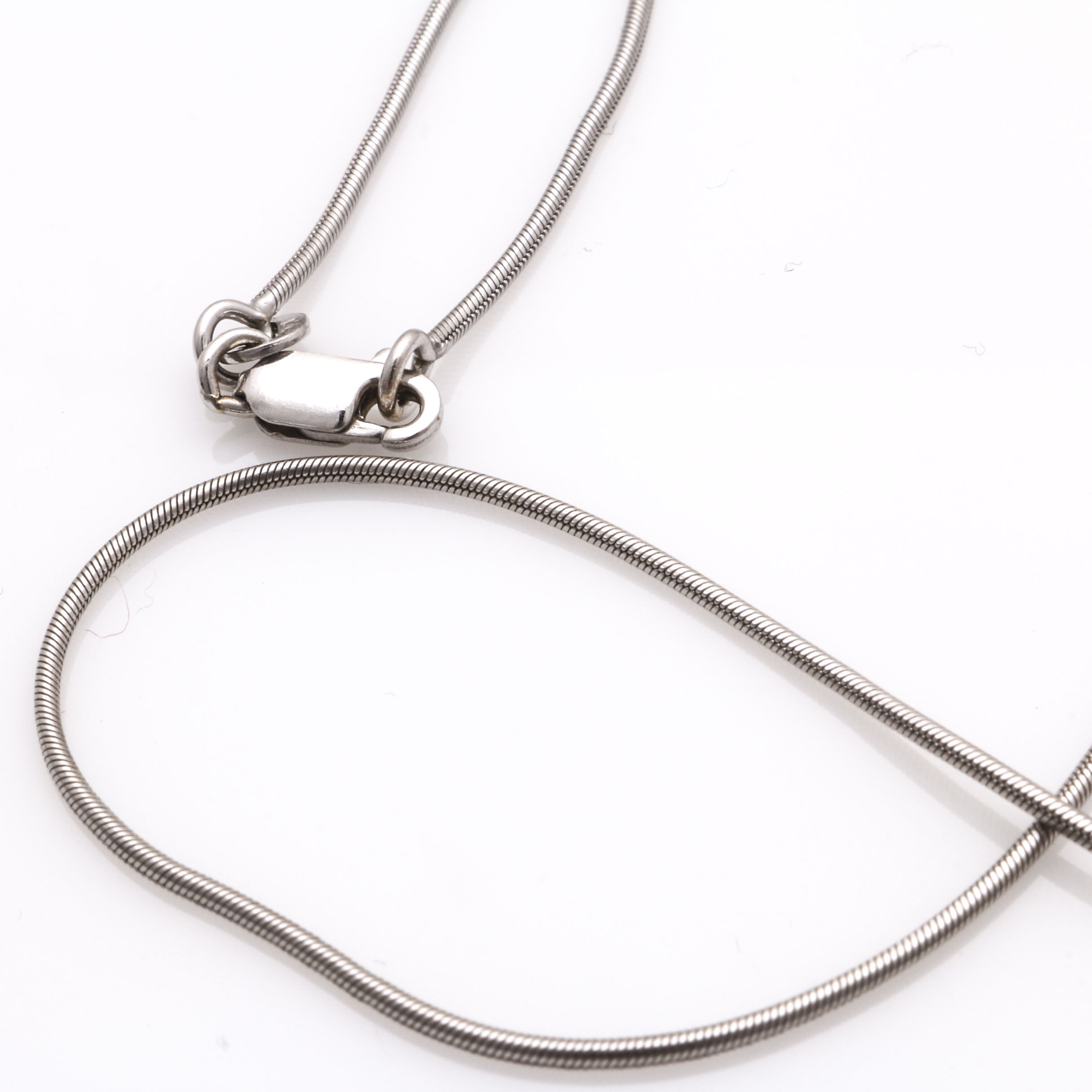 14K White Gold Diamond and Sapphire Necklace