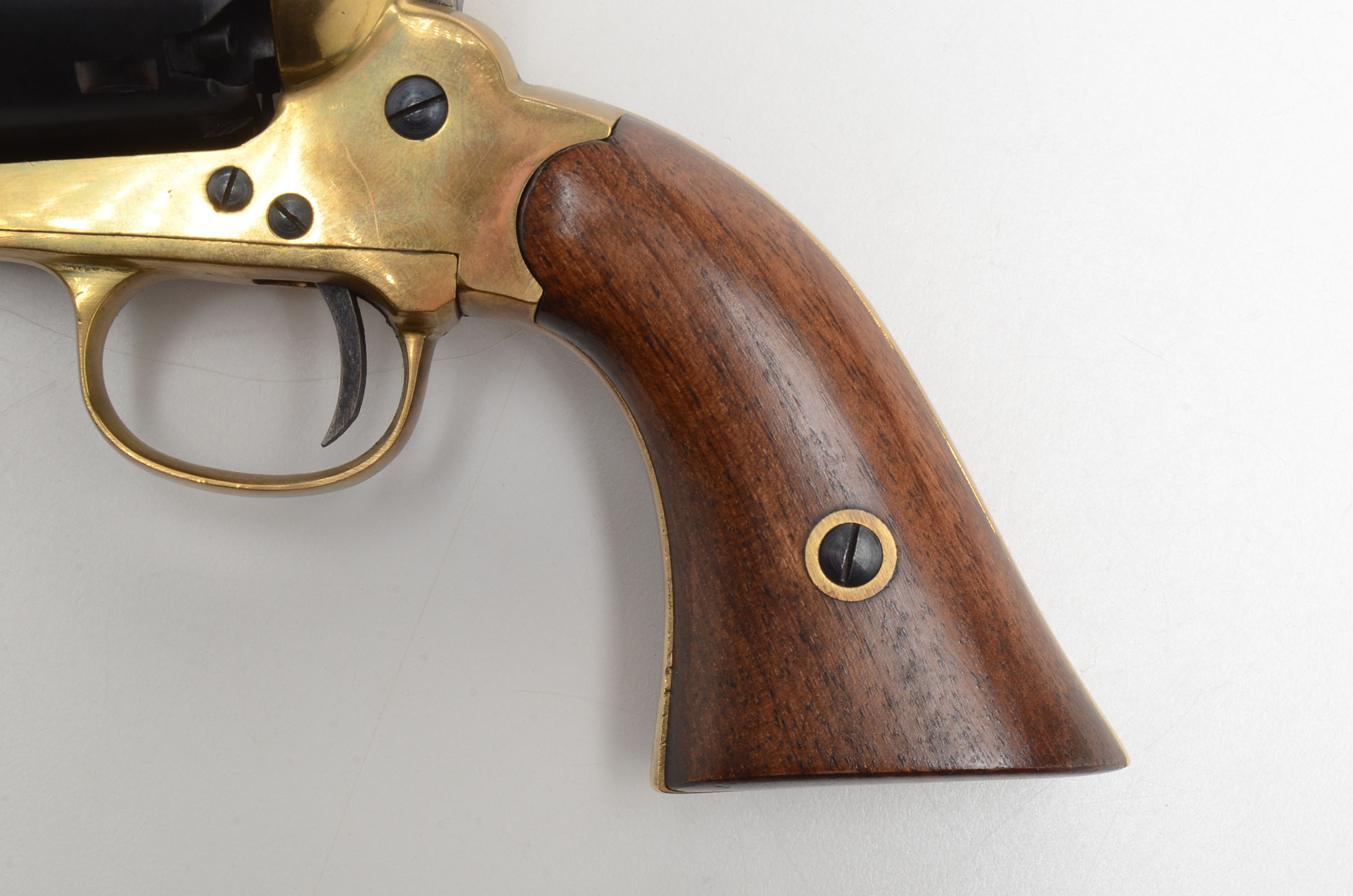 Navy Arms Reproduction Colt 1851 Navy Revolver with Case