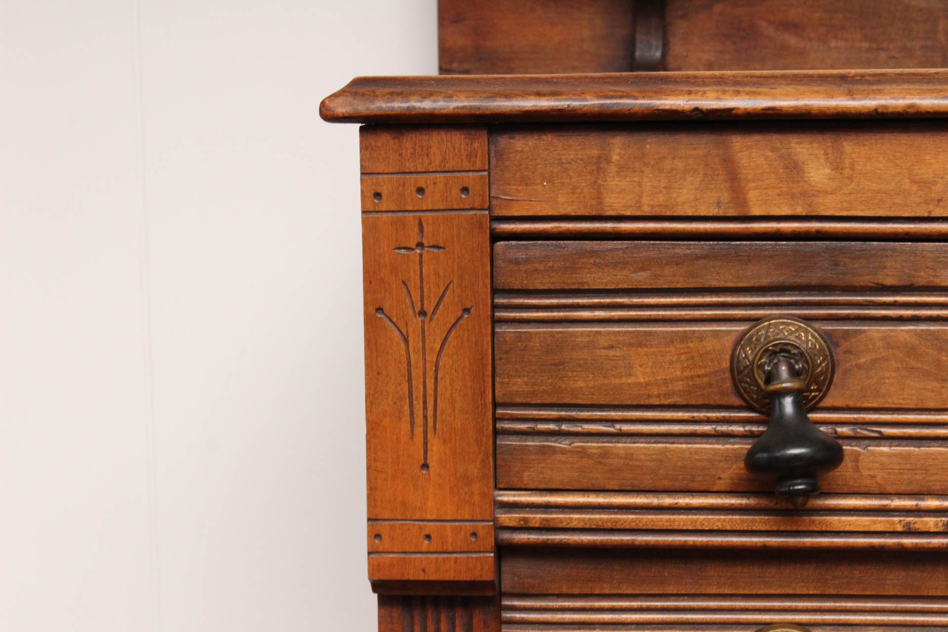 Eastlake Wash Stand with Knapp Joinery