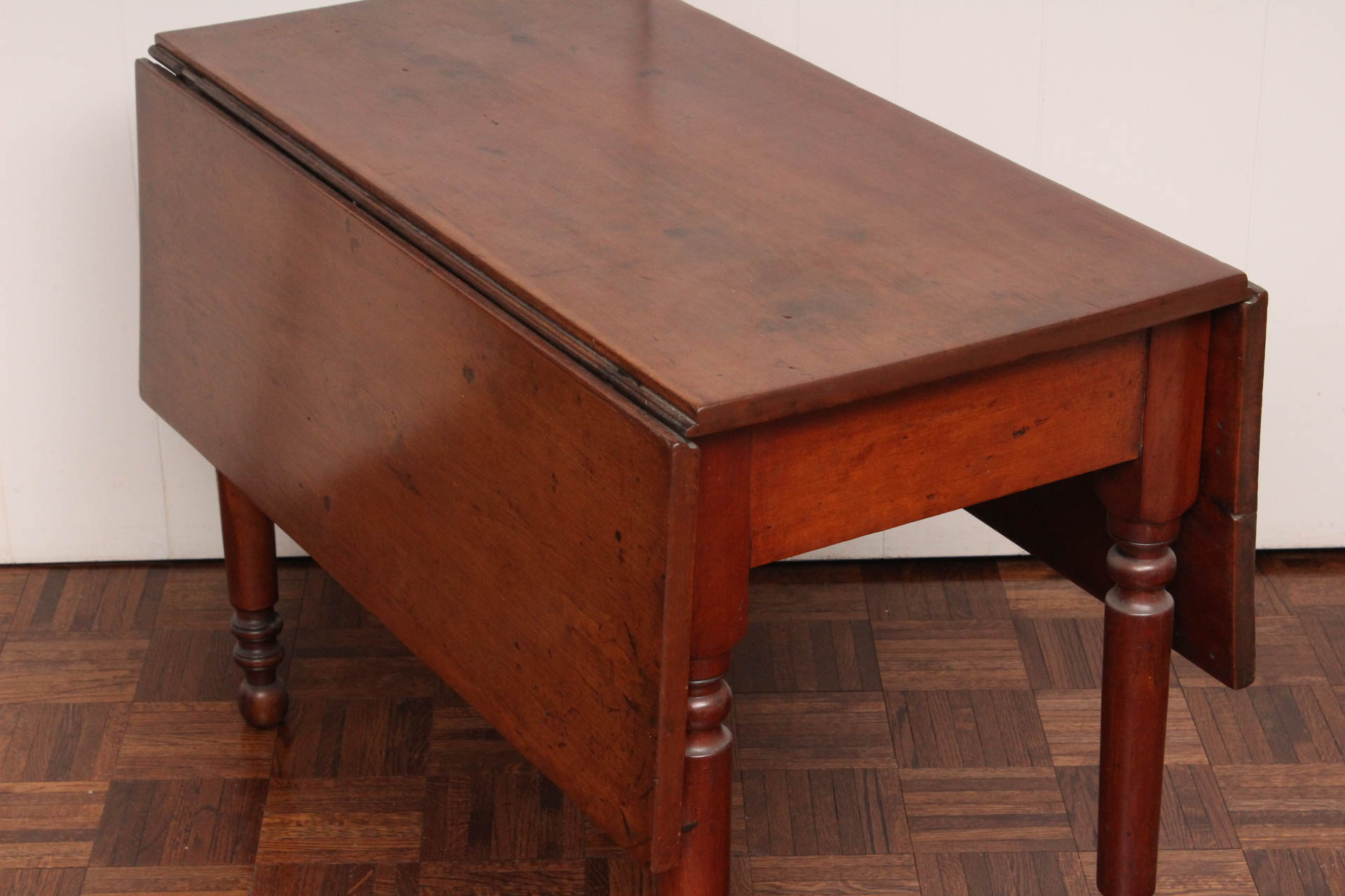 Antique Cherry Drop Leaf Table