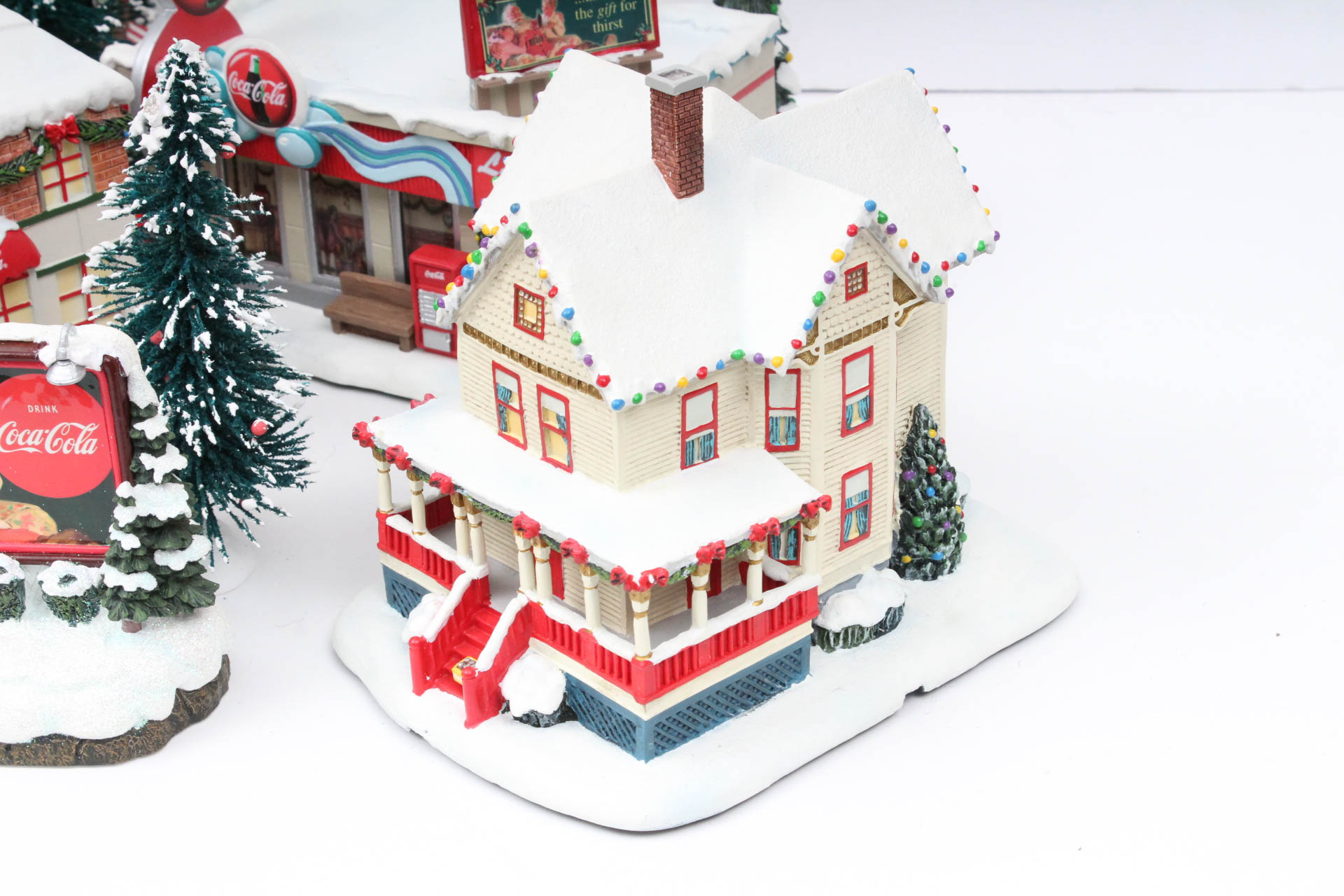 "Coca-Cola" Series Hawthorne Village Set