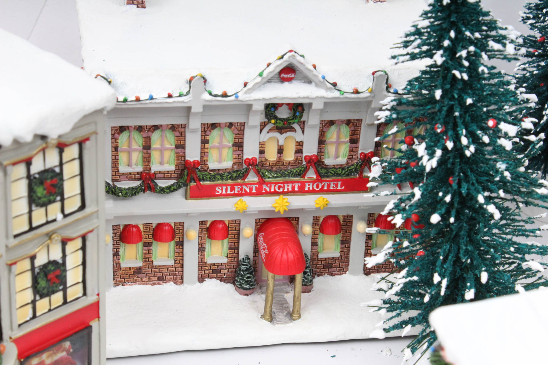 "Coca-Cola" Series Hawthorne Village Set