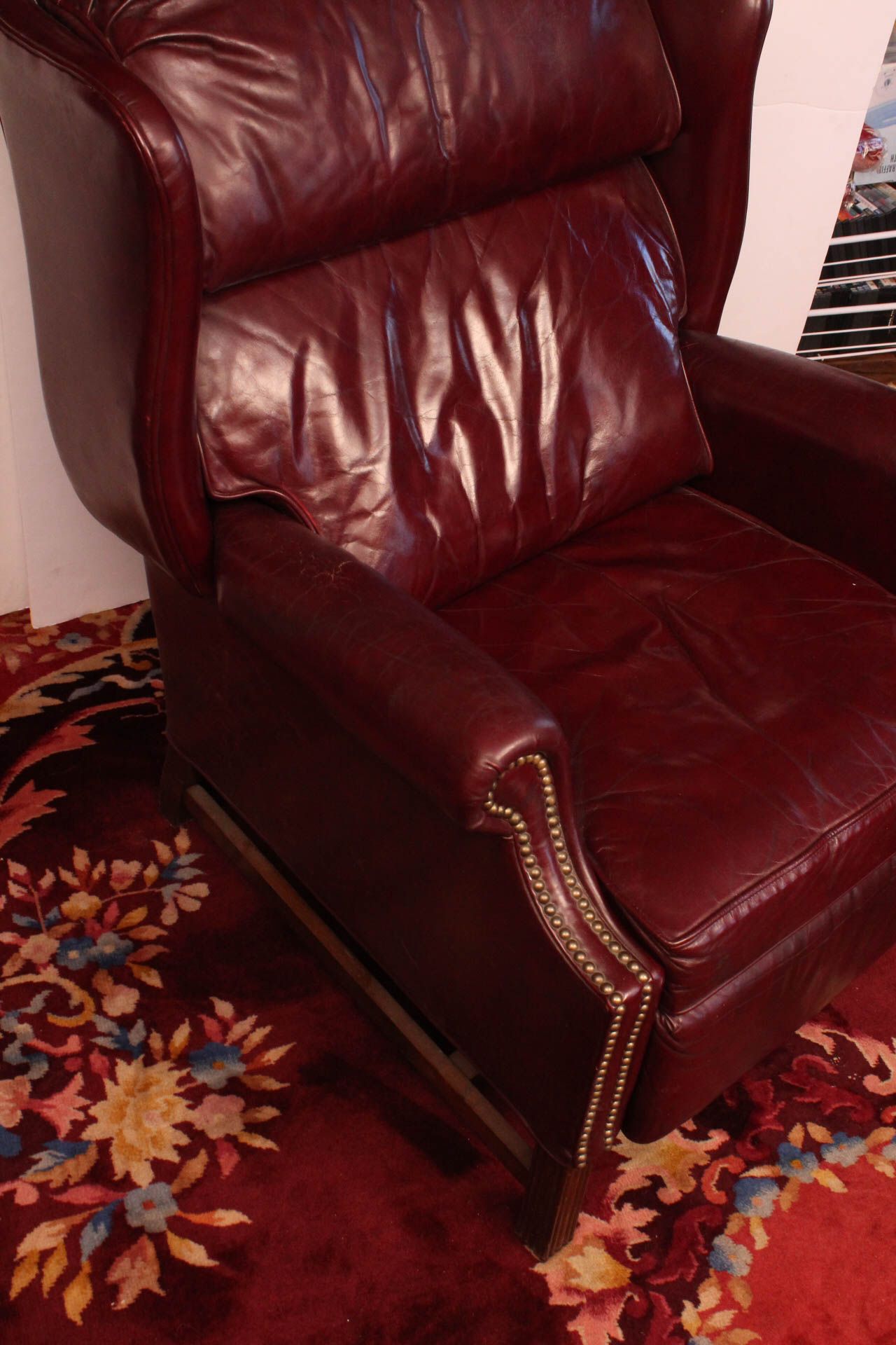 Leather Wingback Recliner
