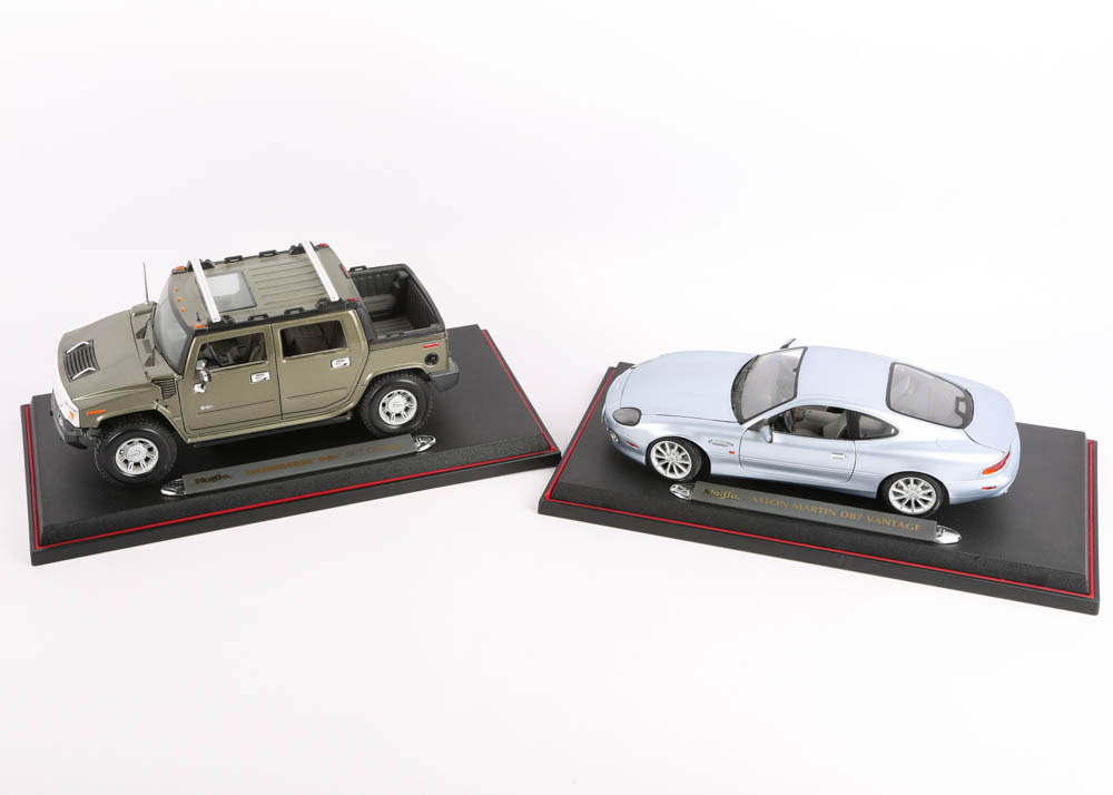 Maisto Die Cast Replica Cars