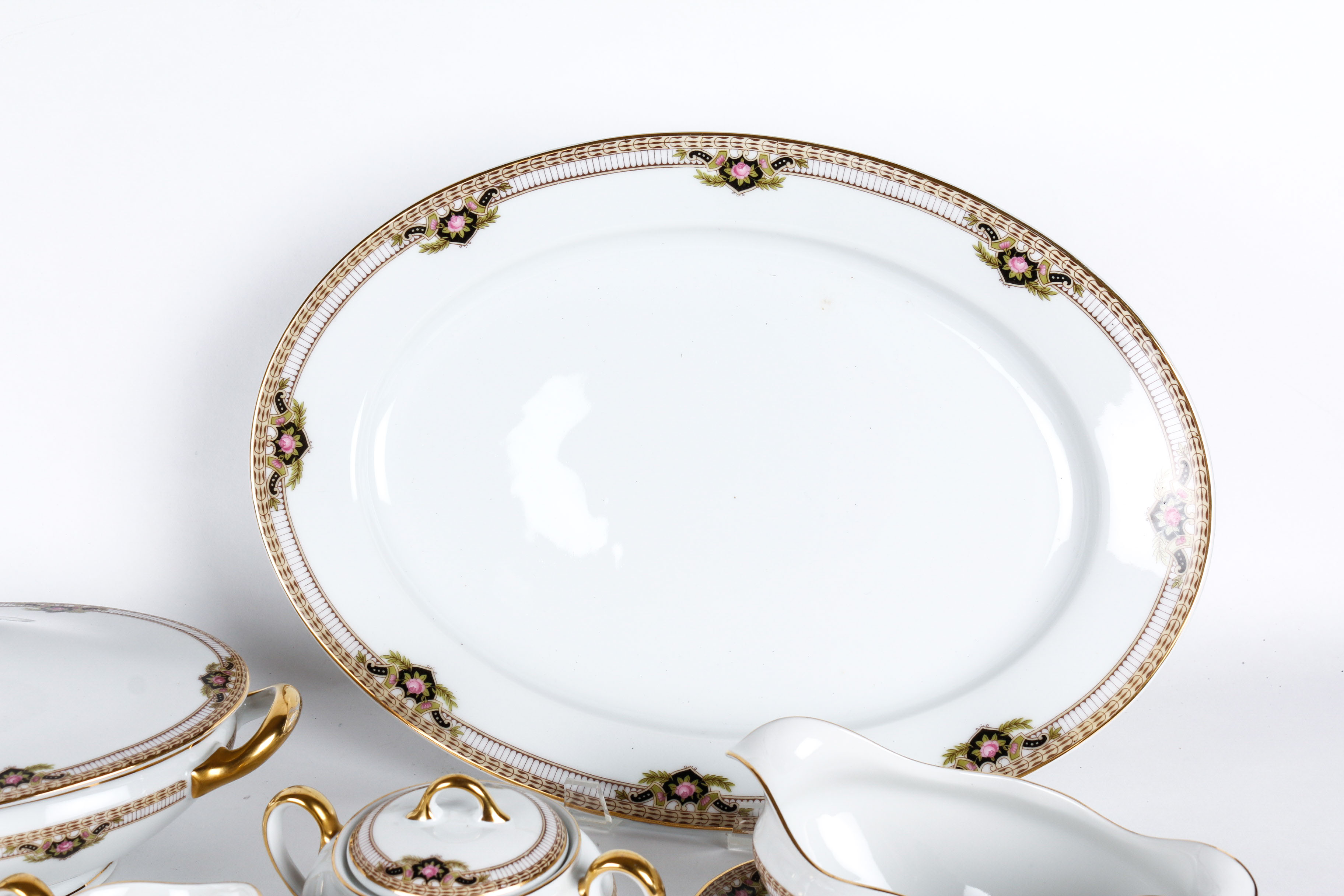 Grouping of Vintage Royal Bayreuth "Belmont" China