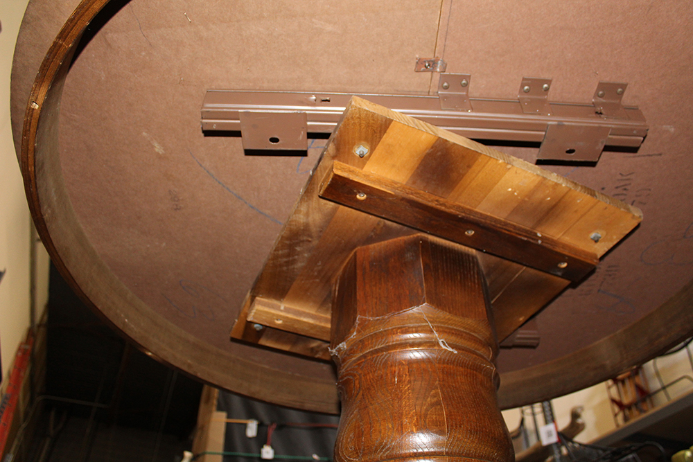 Round Wooden Table With Claw Feet