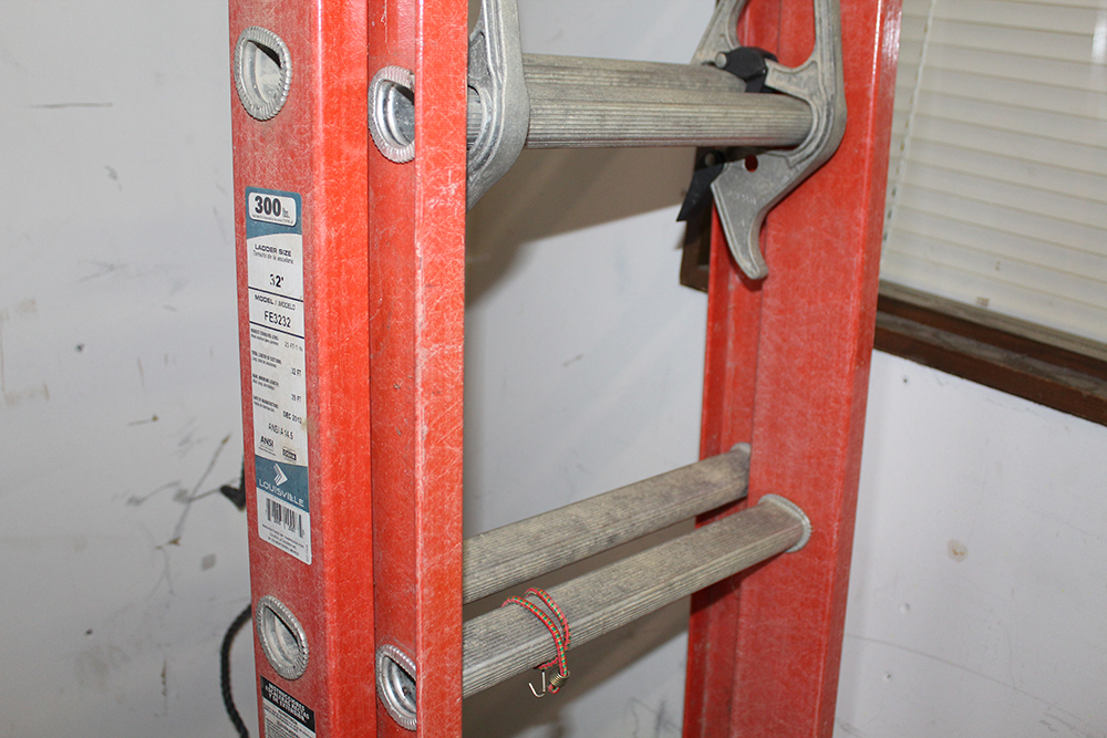 Louisville 32' Extension Ladder