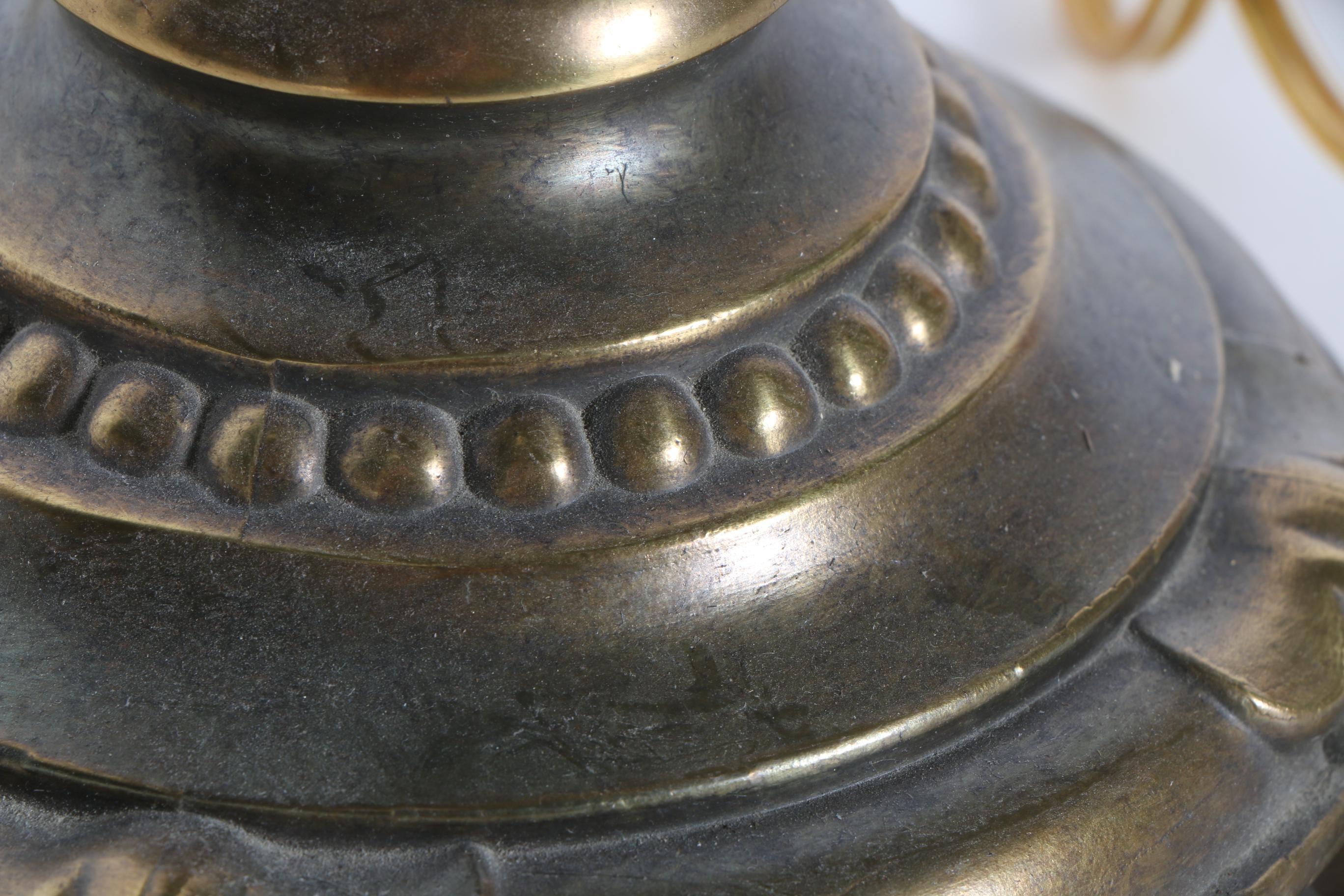 Gilded Floral Table Lamp