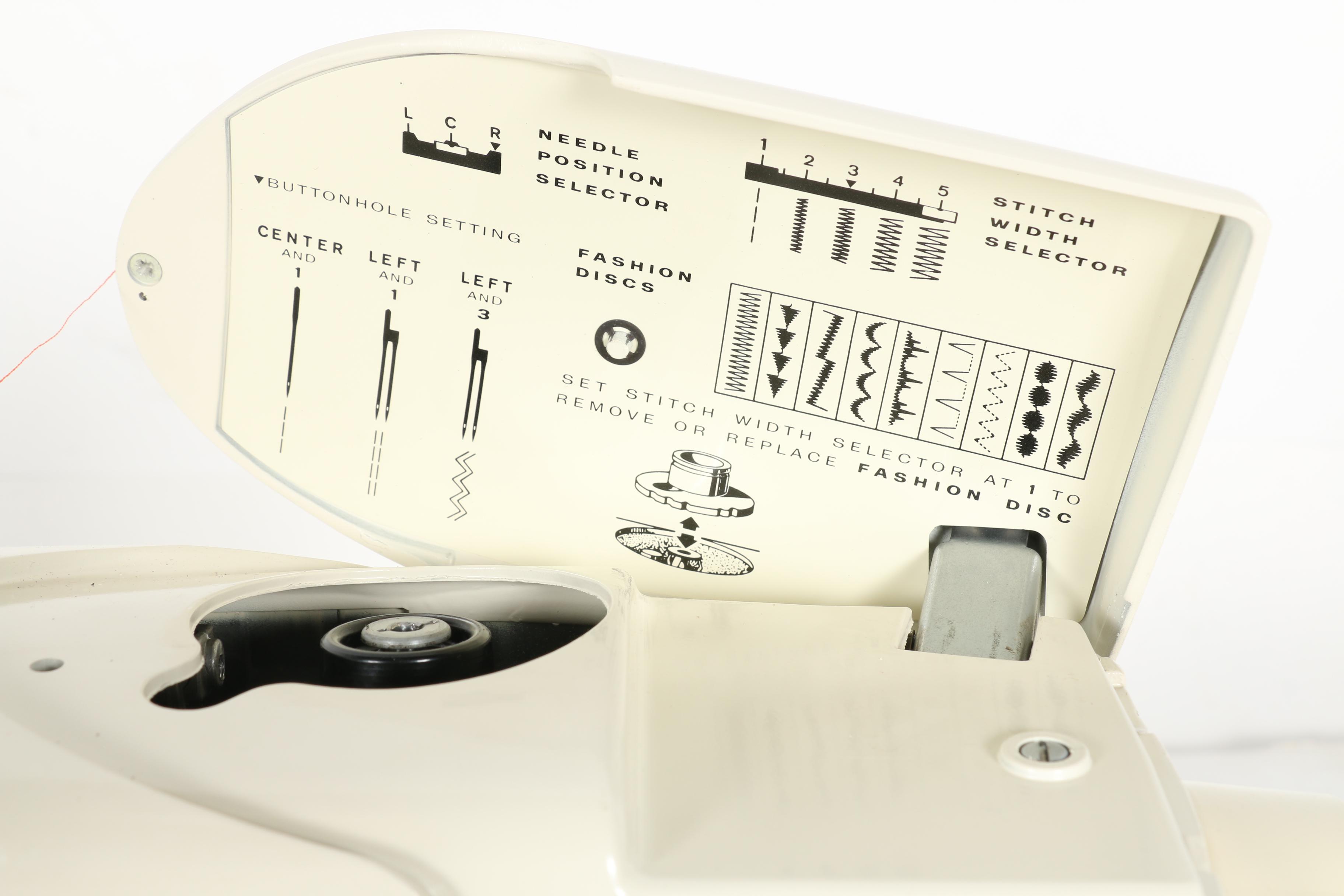 Singer Touch & Sew Special Sewing Machine