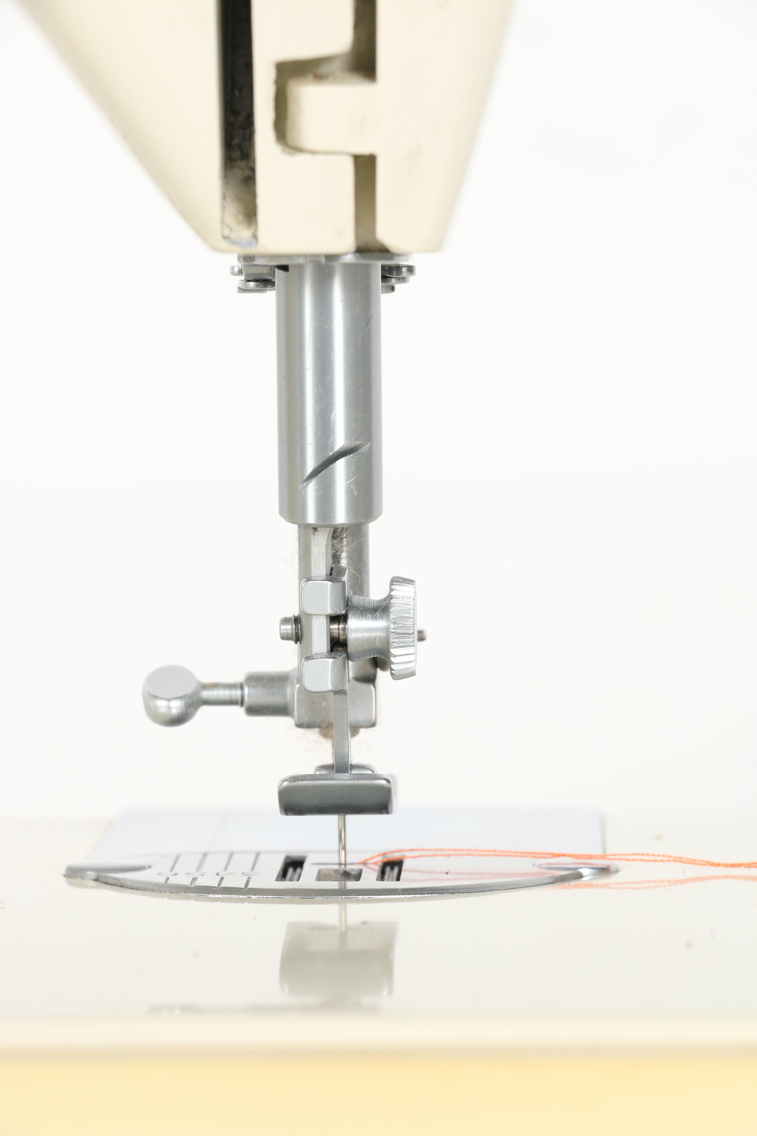 Singer Touch & Sew Special Sewing Machine