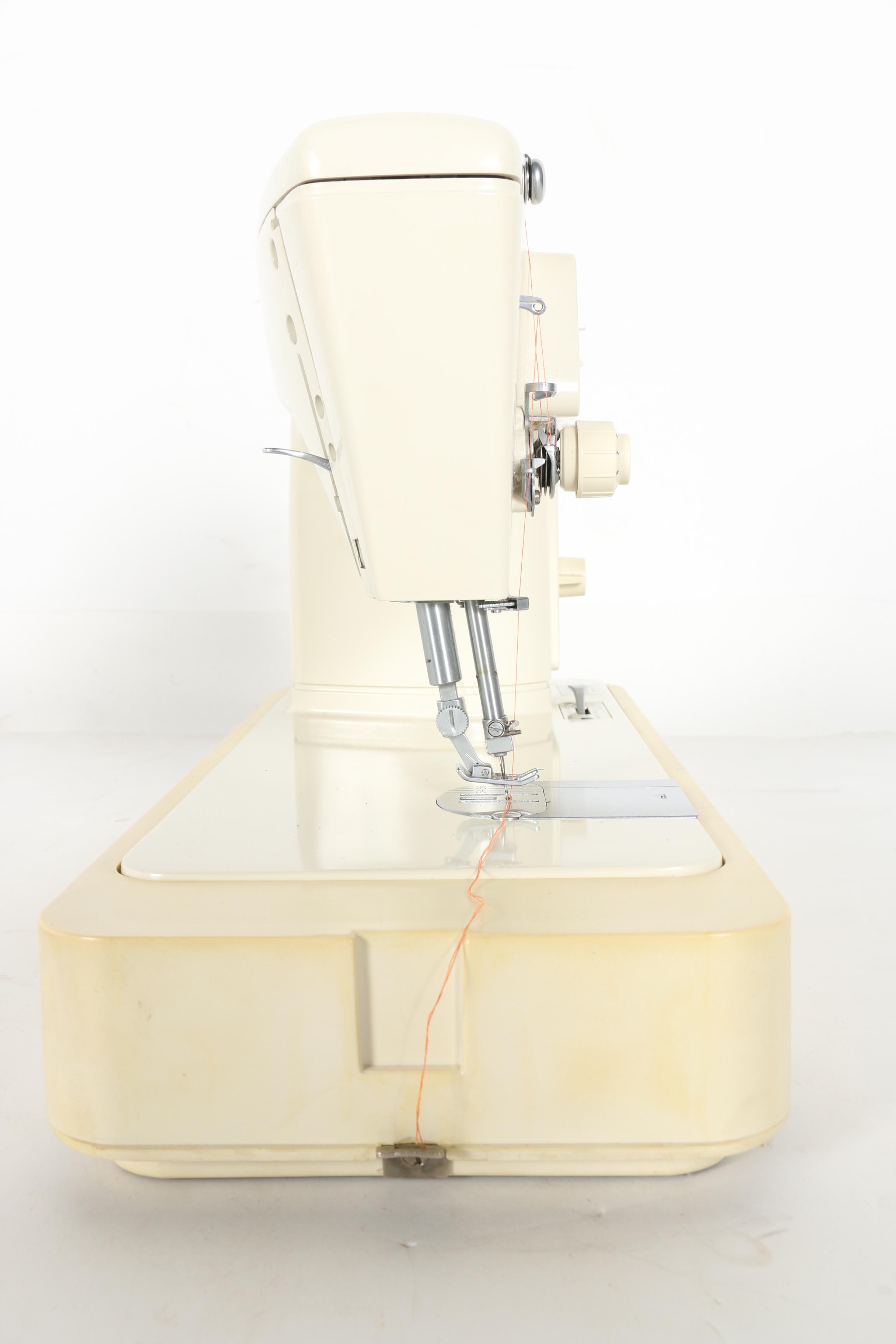 Singer Touch & Sew Special Sewing Machine