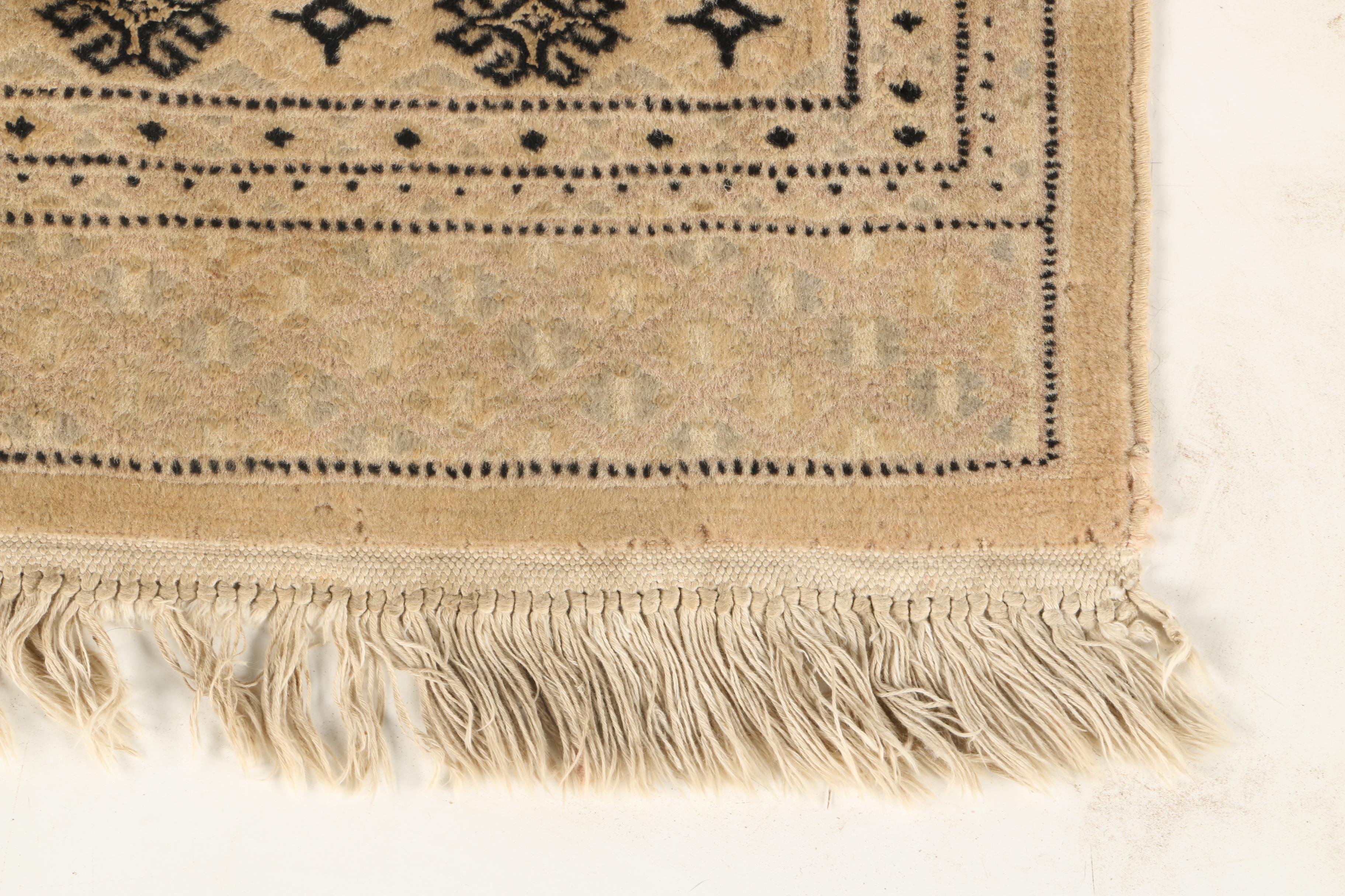 Hand Knotted Bokhara Area Rug