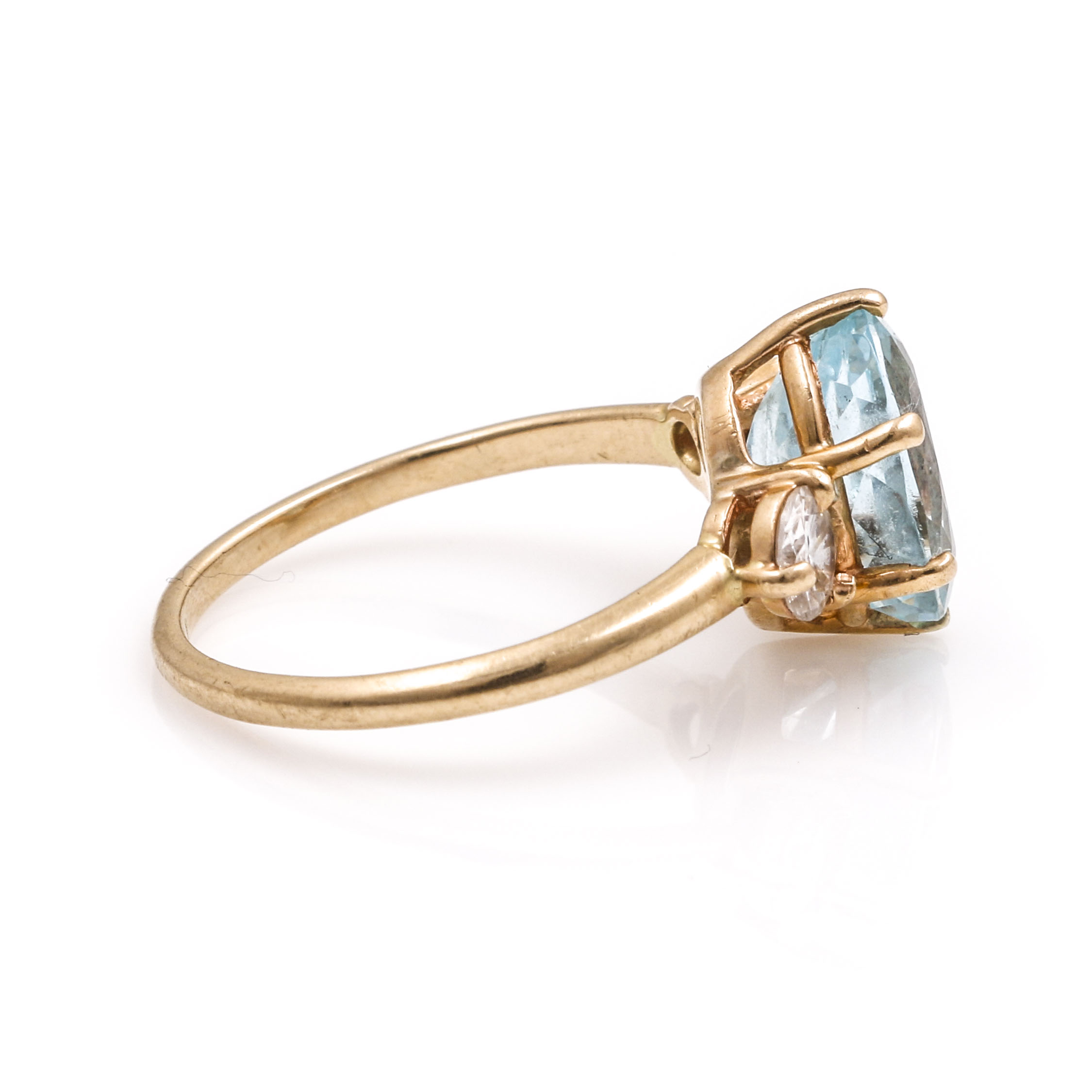 14K Yellow Gold Aquamarine and Diamond Ring
