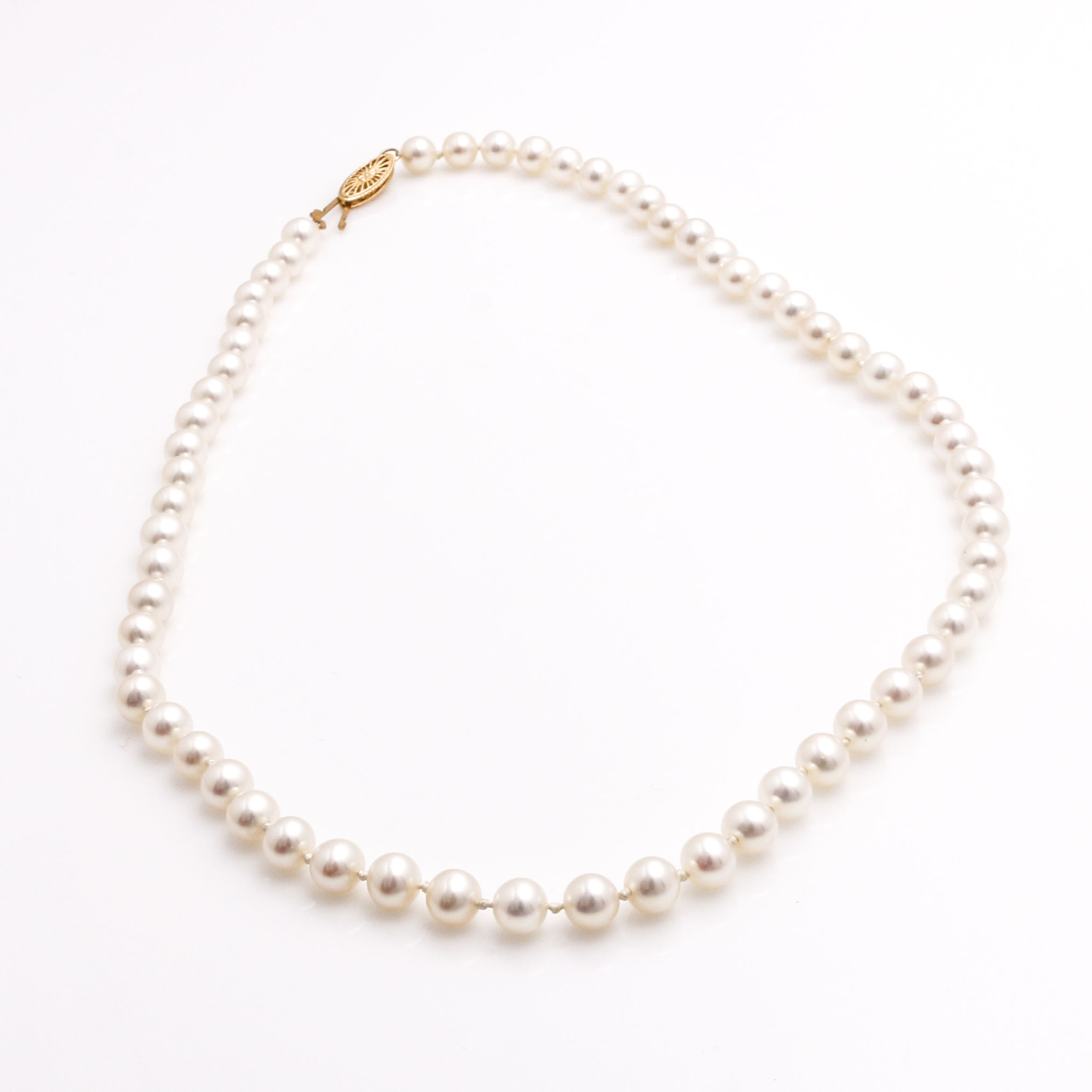 Pearl Necklace with 14K Yellow Gold Filigree Clasp