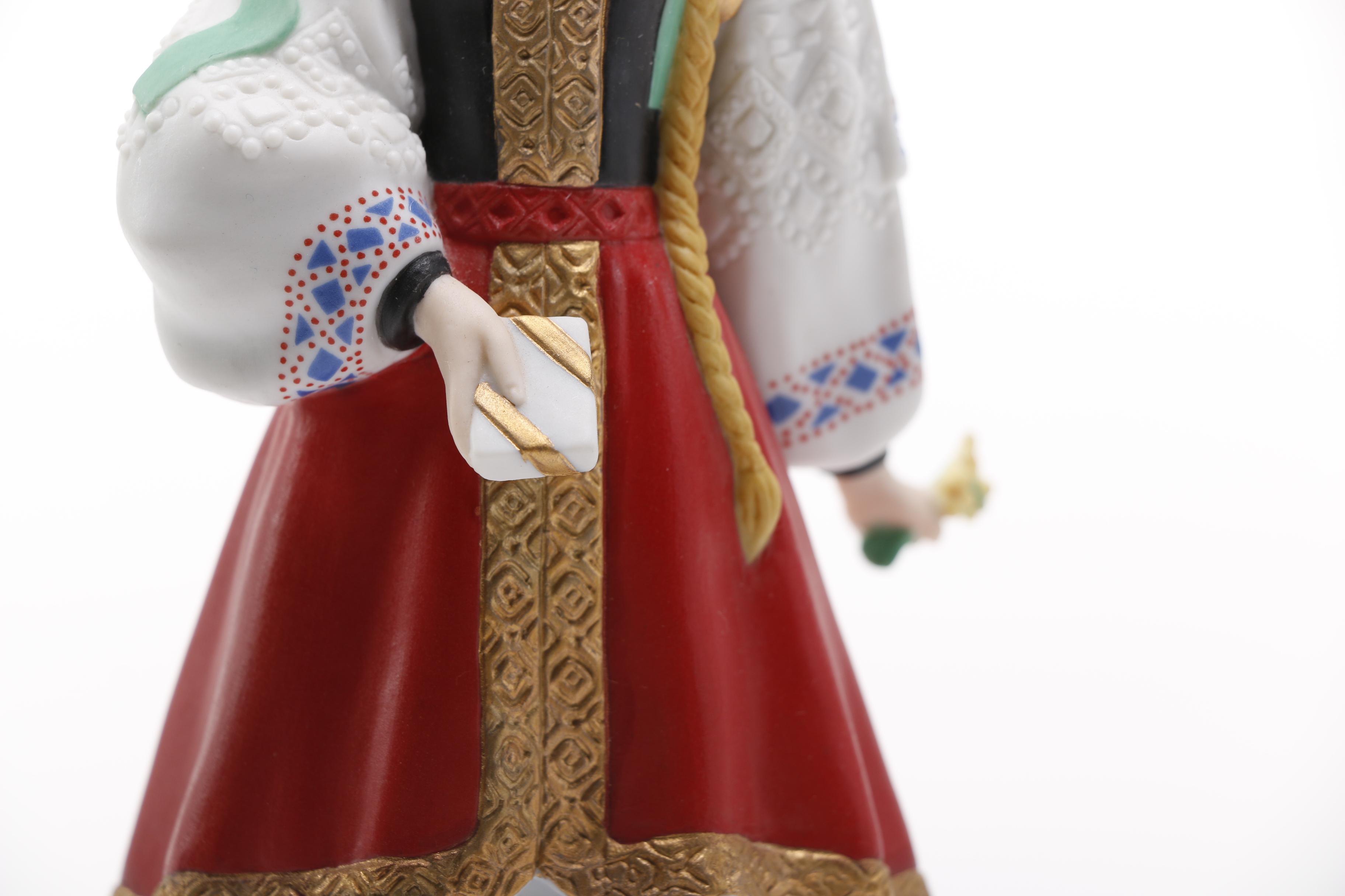 Lenox "Legendary Princesses" and "International Bride" Figurines
